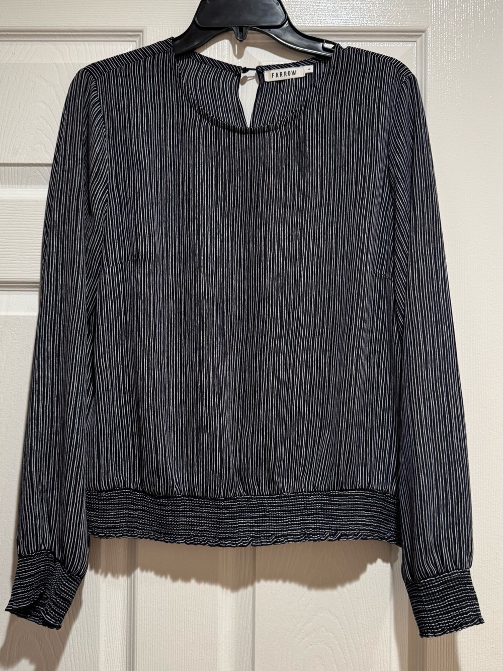 Farrow Woman Blouse Black Pinstripe Long-Sleeve Tee Size Large